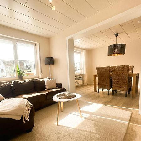 Gemuetliche Ferienwohnung In Der Eifel - Naehe Mosel Bausendorf Exteriör bild